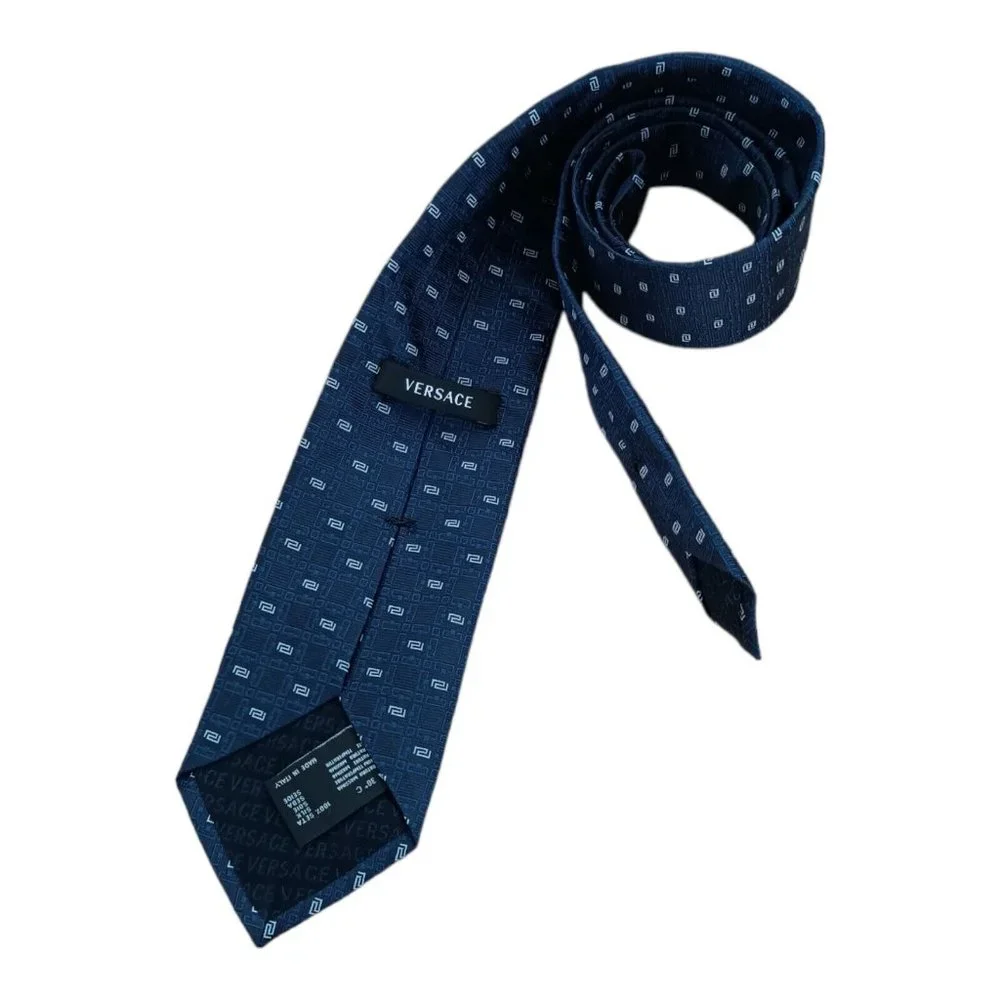 VERSACE Current Blue Geometric Monogrammed Logo Silk Tie ITALY 59